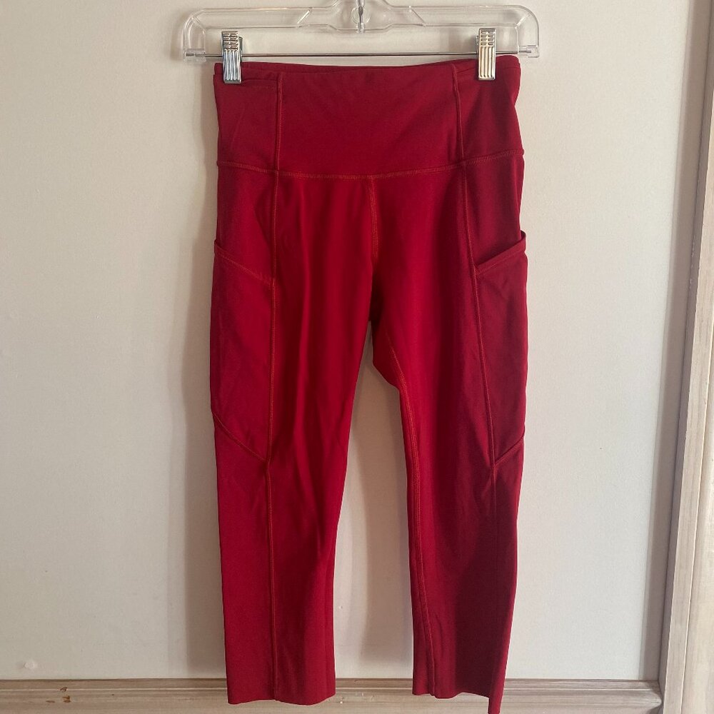 Lululemon Women's Red Yoga Pant with side pockets‎ Size 4 Athlesure 18" Inseam